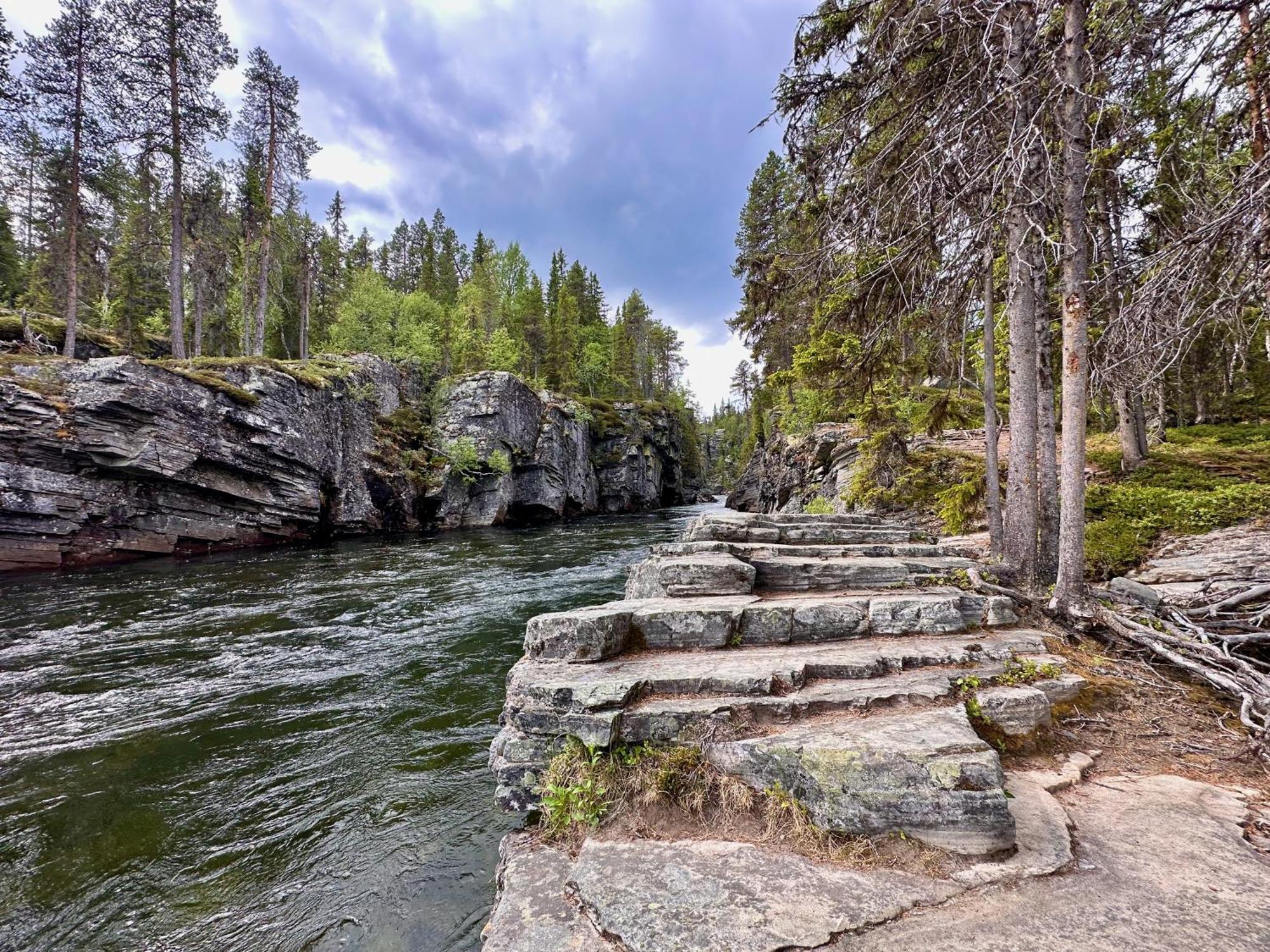 Vildmarksgard Lillviken Stromsund Bagian luar foto